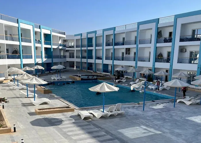 Veronia Gad Mirage Bay Aqua Park *